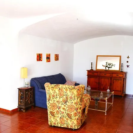 Plumaria Apartment *